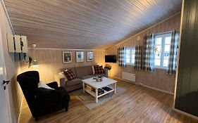 Vennebo - Koselig liten hytte med alle fasiliteter